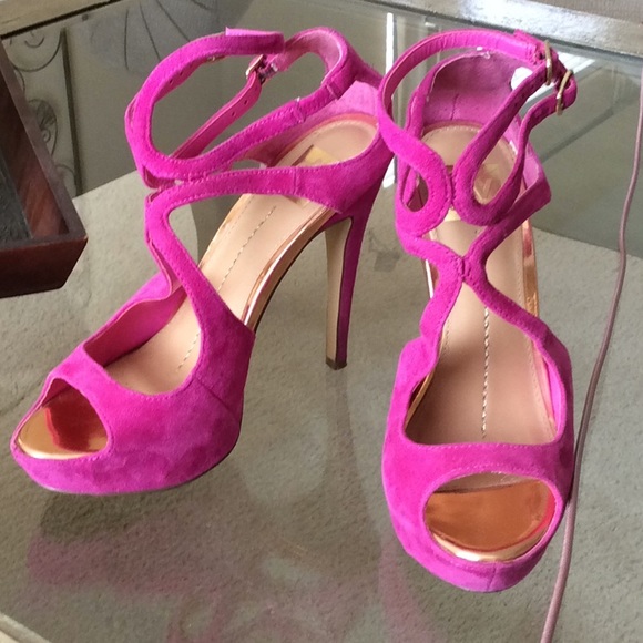 Dolce Vita Shoes - Fuschia suede stiletto sandals. Sz 6.5 Dolce Vita Shoes - Fuschia suede stiletto sandals. Sz 6.5
